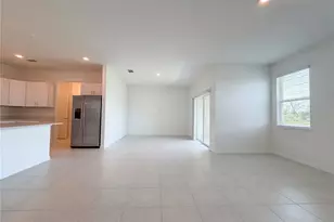 9423 Gulf Shr Ter, Parrish, FL 34219 - Photo 10