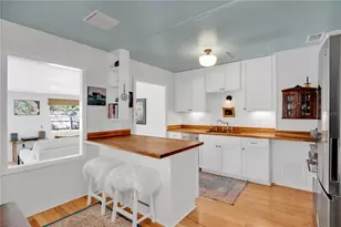 2114 S Oak Ave, Sanford, FL 32771 - Photo 10