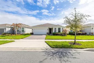 6129 Blue Pond Wy, Saint Cloud, FL 34771 - Photo 2