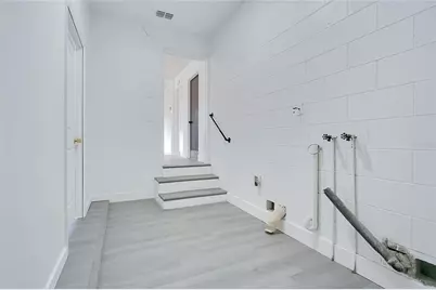 1951 S Crystal Lake Drive, Orlando, FL 32806 - Photo 10