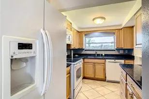 9999 Lake Georgia Dr, Orlando, FL 32817 - Photo 26