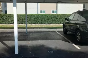 1310 Glen Oaks Dr E, Sarasota, FL 34232 - Photo 18