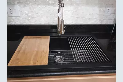 1310 Glen Oaks Drive E #183E, Sarasota, FL 34232 - Photo 8