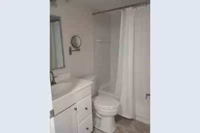 1310 Glen Oaks Drive E #183E, Sarasota, FL 34232 - Photo 16