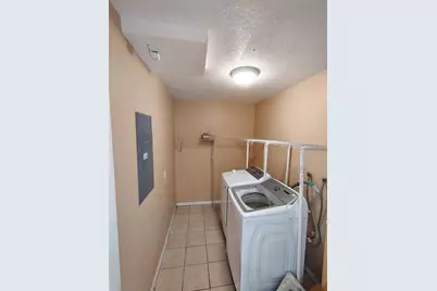 902 N Thacker Avenue, Kissimmee, FL 34741 - Photo 10