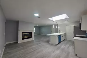 985 Sylvia Dr, Deltona, FL 32725 - Photo 18