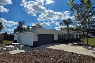 985 Sylvia Dr, Deltona, FL 32725 - Photo 4