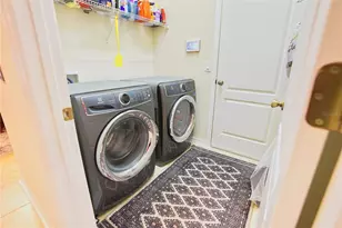 2301 Rambling Oaks Way, Kissimmee, FL 34746 - Photo 16