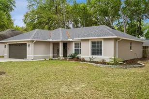 165 Quail Oaks Cir, Groveland, FL 34736 - Photo 4