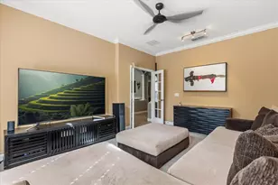 4904 Legacy Oaks Dr, Orlando, FL 32839 - Photo 10