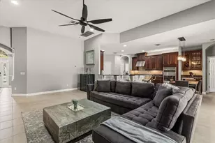 4904 Legacy Oaks Dr, Orlando, FL 32839 - Photo 20