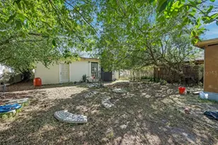 1304 E Osborne, Tampa, FL 33603 - Photo 20