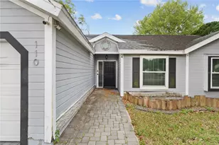 110 Baywest Dr, Orlando, FL 32835 - Photo 2