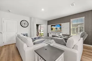 10089 Salt Pt Dr, Winter Garden, FL 34787 - Photo 2