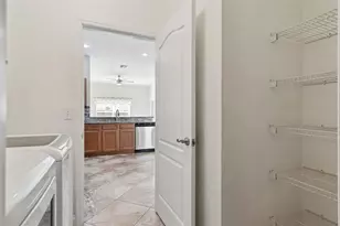 4225 Waterside Pointe Cir, Orlando, FL 32829 - Photo 32