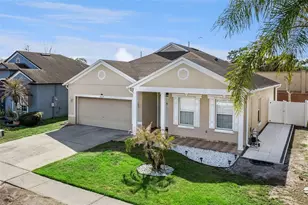 4225 Waterside Pointe Cir, Orlando, FL 32829 - Photo 2