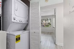 2528 Robert Trent Jones Dr, Orlando, FL 32835 - Photo 16