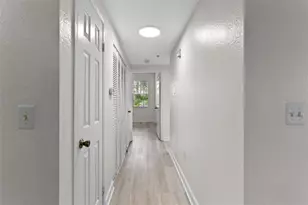 2528 Robert Trent Jones Dr, Orlando, FL 32835 - Photo 12