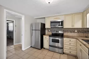 3537 Seffner Dr, Holiday, FL 34691 - Photo 12