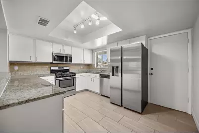 5336 Silent Brook Drive, Orlando, FL 32821 - Photo 12