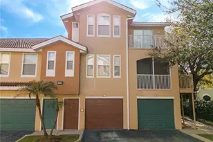 12102 Poppy Field Ln, Orlando, FL 32837 - Photo 2