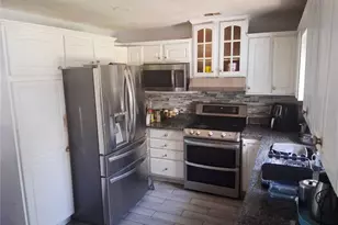 1722 Bonneville Dr, Orlando, FL 32826 - Photo 6