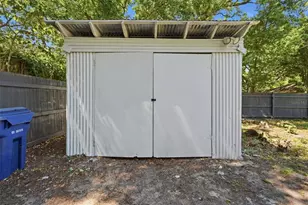 10012 N 10th St, Tampa, FL 33612 - Photo 36