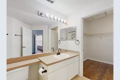 5578 Metrowest Boulevard #203, Orlando, FL 32811 - Photo 10