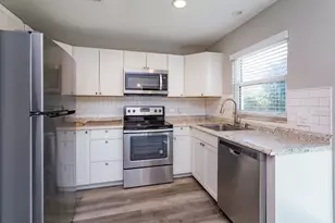 302 Ballard Ave, Deland, FL 32724 - Photo 10