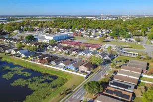 9660 Hollyhill Dr, Orlando, FL 32824 - Photo 40