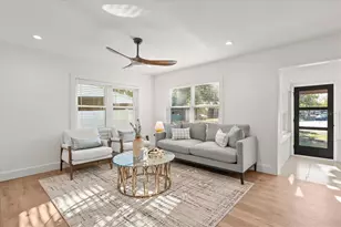 426 Sunrise Ct, Orlando, FL 32803 - Photo 4