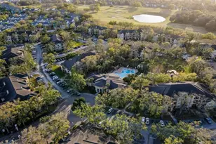 2632 Robert Trent Jones Dr, Orlando, FL 32835 - Photo 2