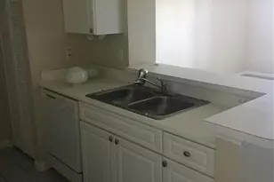 14341 Fredricksburg Dr, Orlando, FL 32837 - Photo 6