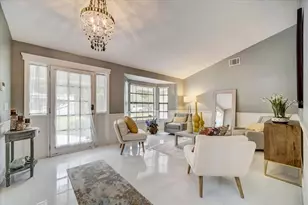 7233 Branchtree Dr, Orlando, FL 32835 - Photo 6