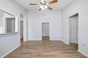 728 E Spruce St, Tarpon Springs, FL 34689 - Photo 8