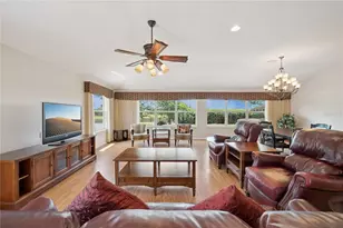 9100 SE 170th Fontaine St, The Villages, FL 32162 - Photo 2