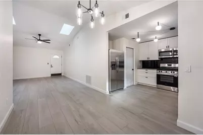 104 N Glenwood Avenue, Orlando, FL 32803 - Photo 8