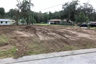 409 Spruce St, Inverness, FL 34452 - Photo 1