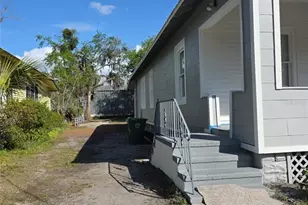 205 S 13th St, Palatka, FL 32177 - Photo 2