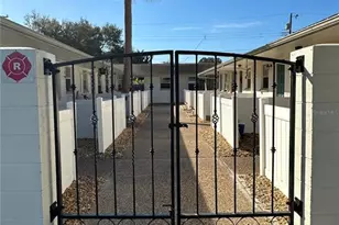 500 75th Ave N, Saint Petersburg, FL 33702 - Photo 16