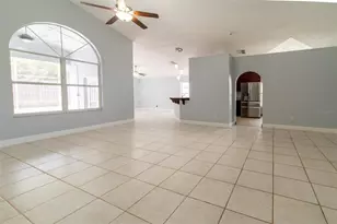 1352 Woodfield Oaks Dr, Apopka, FL 32703 - Photo 6