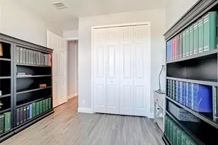 1025 Siberian Gln, Bradenton, FL 34212 - Photo 40