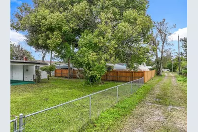 409 Orange Avenue, Sanford, FL 32771 - Photo 22