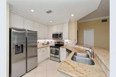 7507 Mourning Dove Circle #204, Reunion, FL 34747 - Photo 16