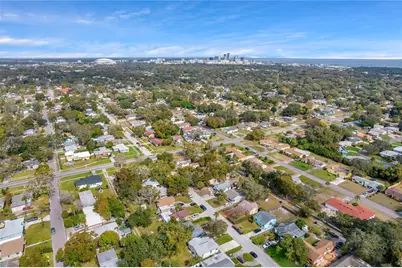 2703 18th Street S, Saint Petersburg, FL 33712 - Photo 24
