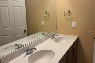 8520 Broken Willow Ct, Tampa, FL 33647 - Photo 16