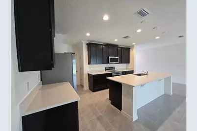 1556 Cloudy Court, Saint Cloud, FL 34769 - Photo 2