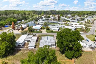 11504 Hickory Ln, Tavares, FL 32778 - Photo 20