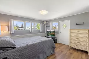 11504 Hickory Ln, Tavares, FL 32778 - Photo 10