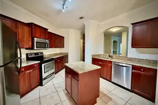 240 Villa Di Este Terrace, Lake Mary, FL 32746 - Photo 4